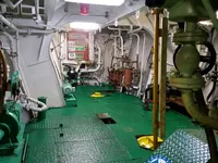 Kapal tanker minyak/bahan kimia kanggo didol