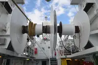 Kapal kontainer kanggo didol