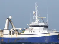 Kapal trawler kanggo didol