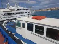 Kapal kerja kanggo didol