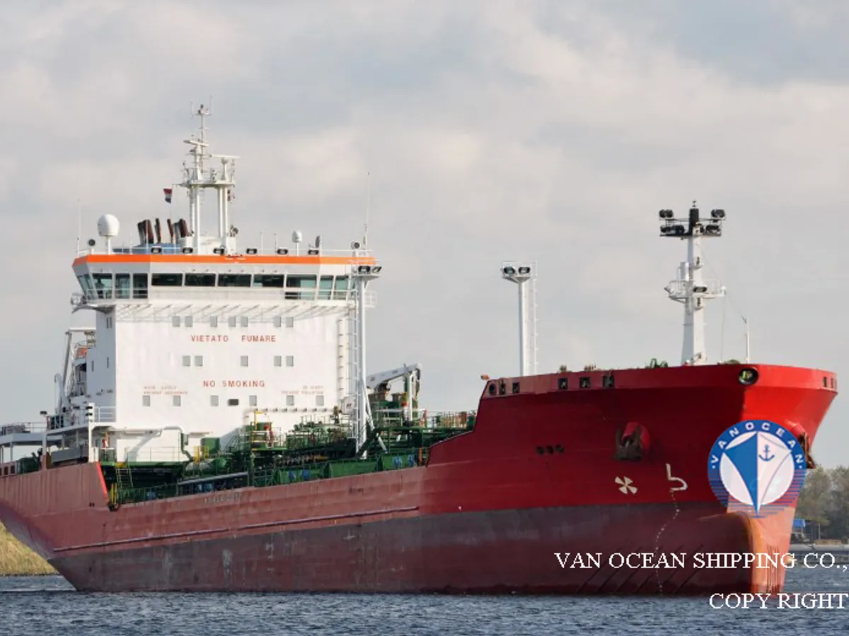 Kapal tanker minyak/bahan kimia kanggo didol