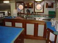 Kapal longliner kanggo didol