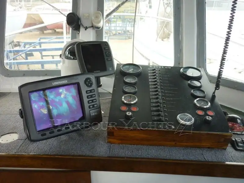 Kapal trawler kanggo didol