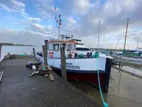 Kapal penarik kanggo didol