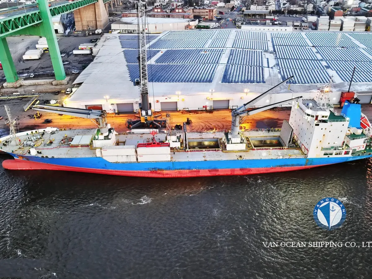 Kapal reefer kanggo didol