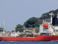 Kapal tanker minyak/bahan kimia kanggo didol