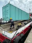 Kapal kontainer kanggo didol