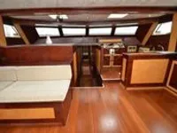 Yacht kanggo didol