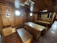 Kapal trawler kanggo didol
