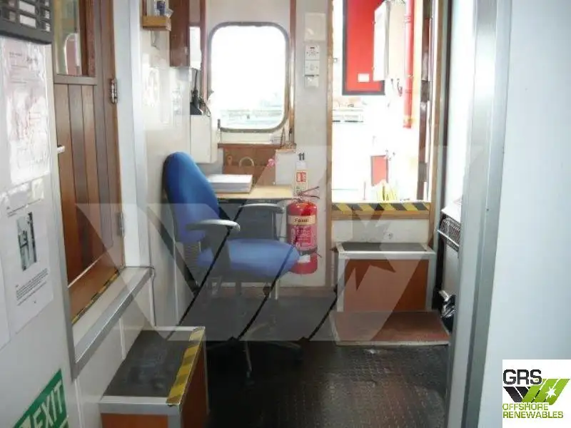 Kapal kerja kanggo didol