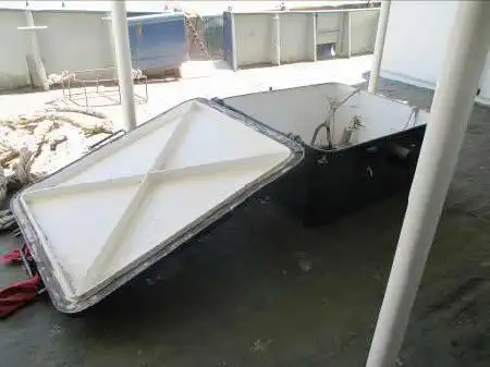 Kapal longliner kanggo didol