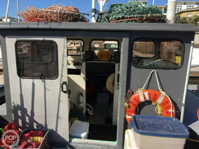 Kapal trawler kanggo didol