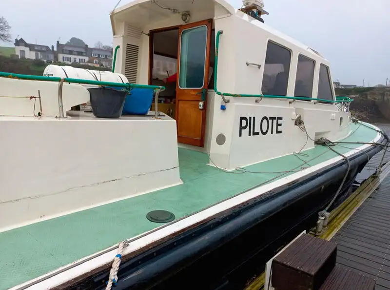 Kapal pilot kanggo didol
