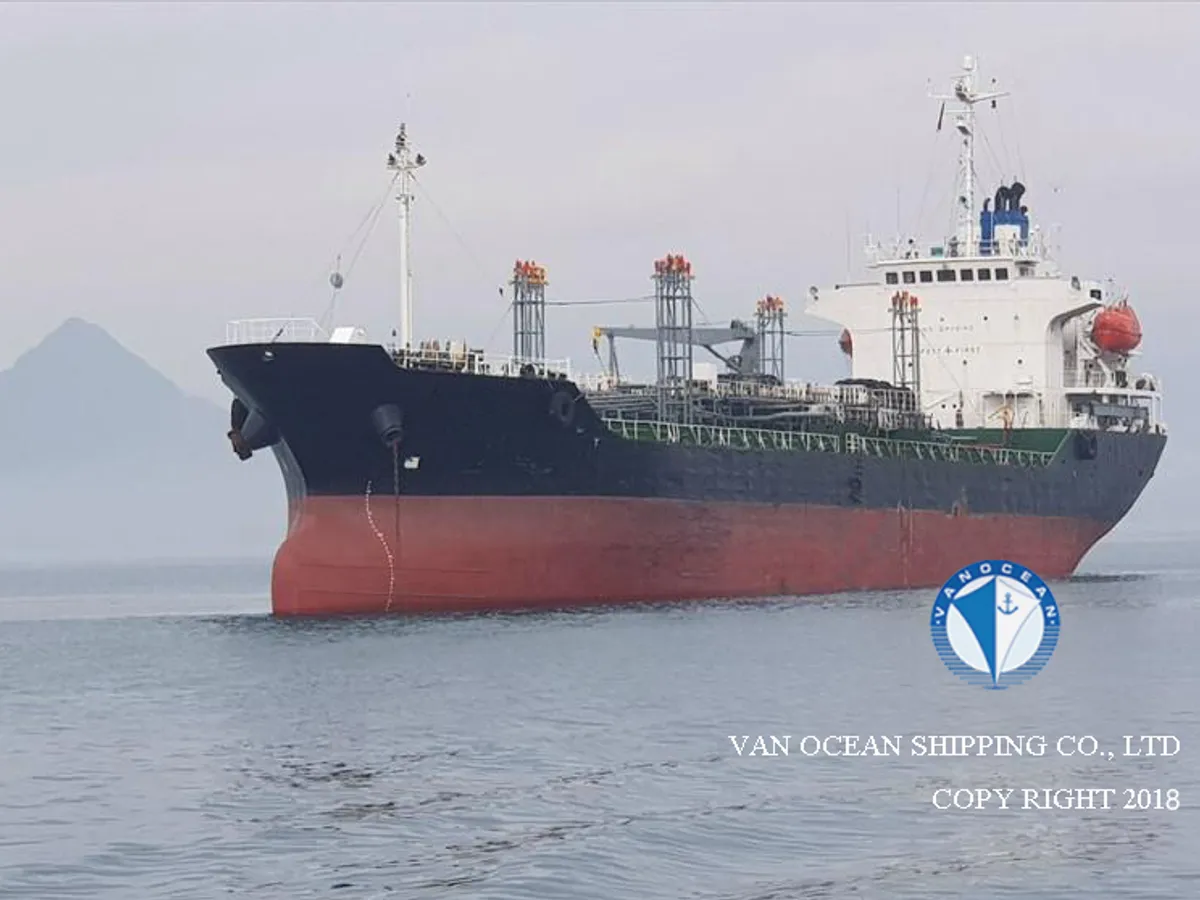 Kapal tanker minyak/bahan kimia kanggo didol