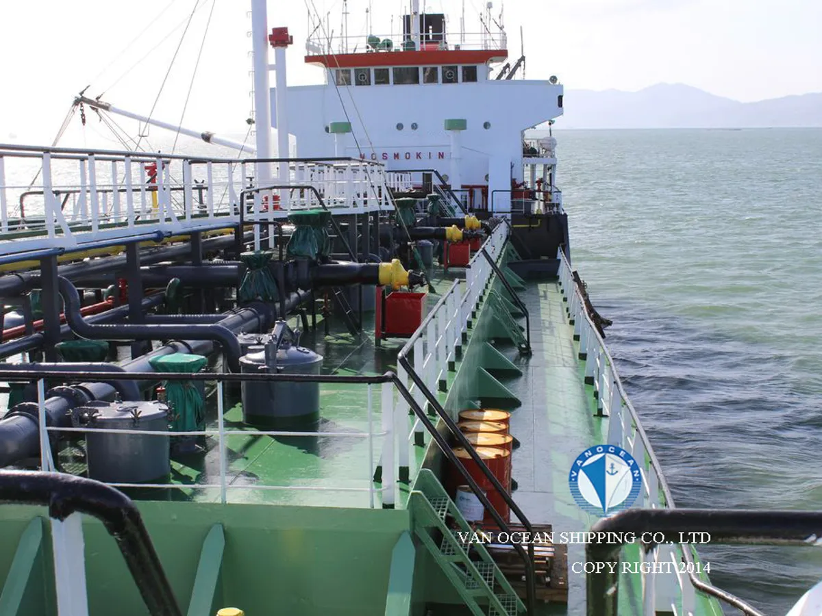 Kapal tanker minyak/bahan kimia kanggo didol