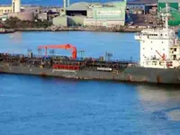 Kapal tanker minyak/bahan kimia kanggo didol