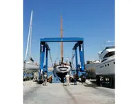 Yacht kanggo didol