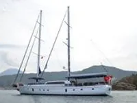 Yacht kanggo didol
