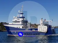 Kapal trawler berkas kanggo didol