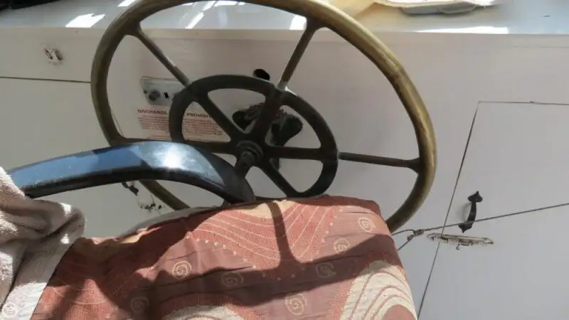 Kapal trawler kanggo didol