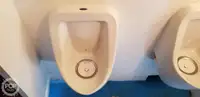 Katamaran kanggo didol