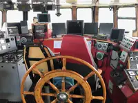 Kapal trawler kanggo didol
