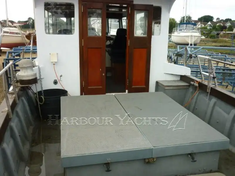 Kapal trawler kanggo didol