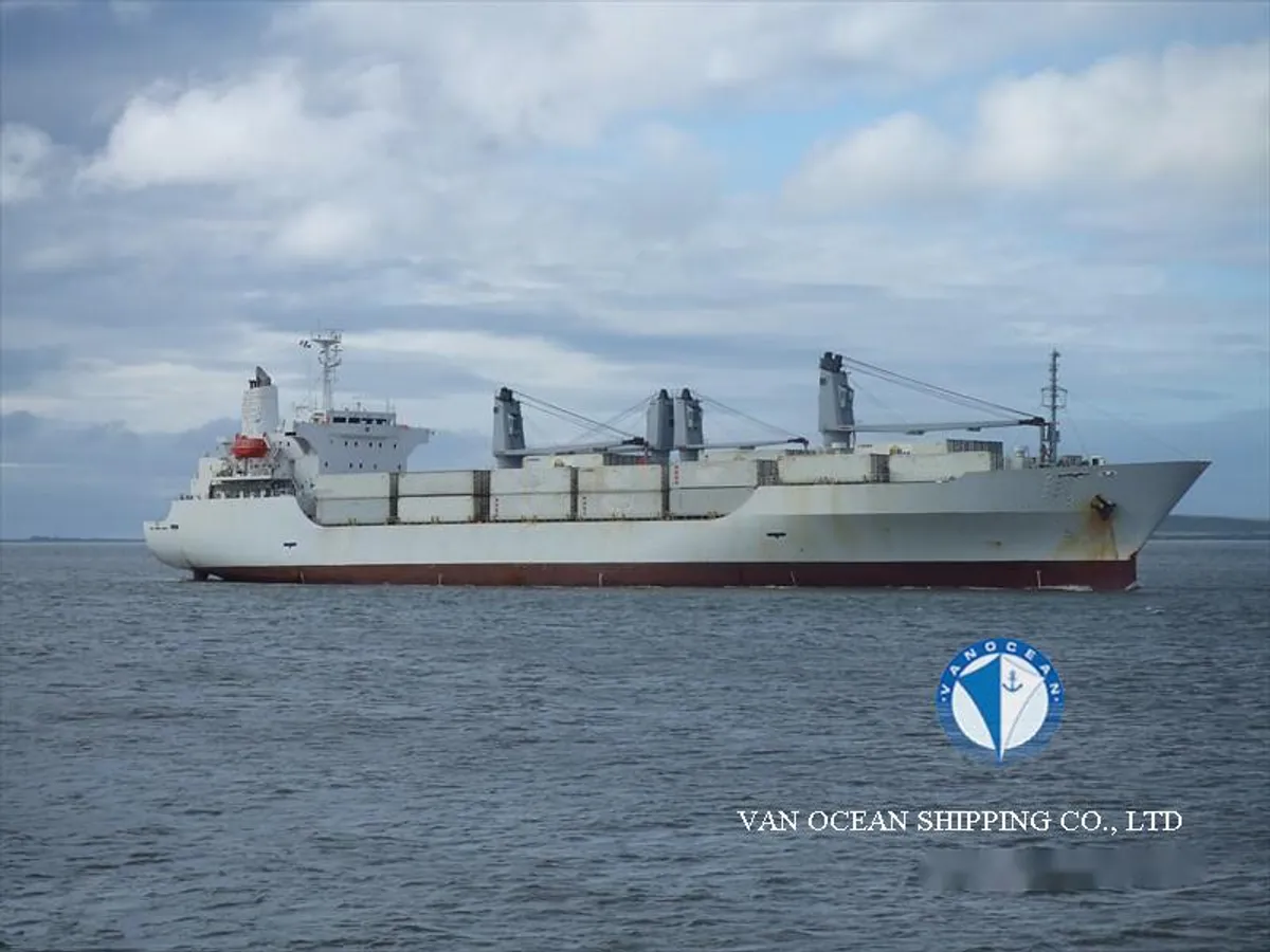 Kapal reefer kanggo didol