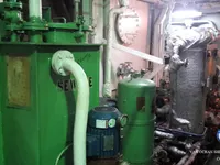 Kapal tanker minyak/bahan kimia kanggo didol