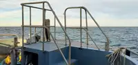 Kapal kontainer kanggo didol