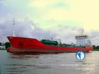 Kapal tanker minyak/bahan kimia kanggo didol