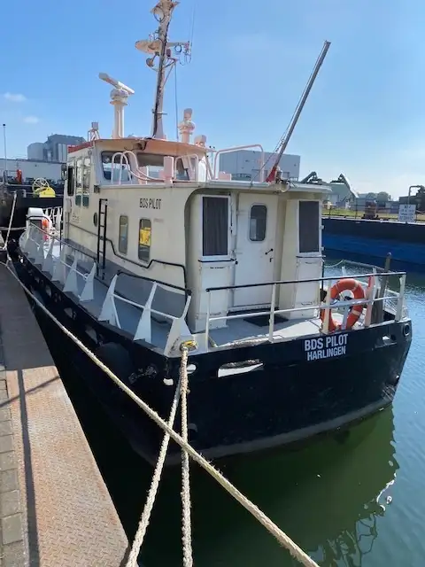 Kapal dredger kanggo didol