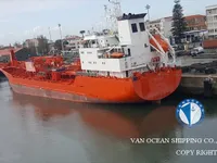 Kapal tanker minyak/bahan kimia kanggo didol