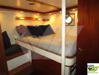 Kapal kerja kanggo didol