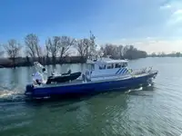 Kapal survei kanggo didol