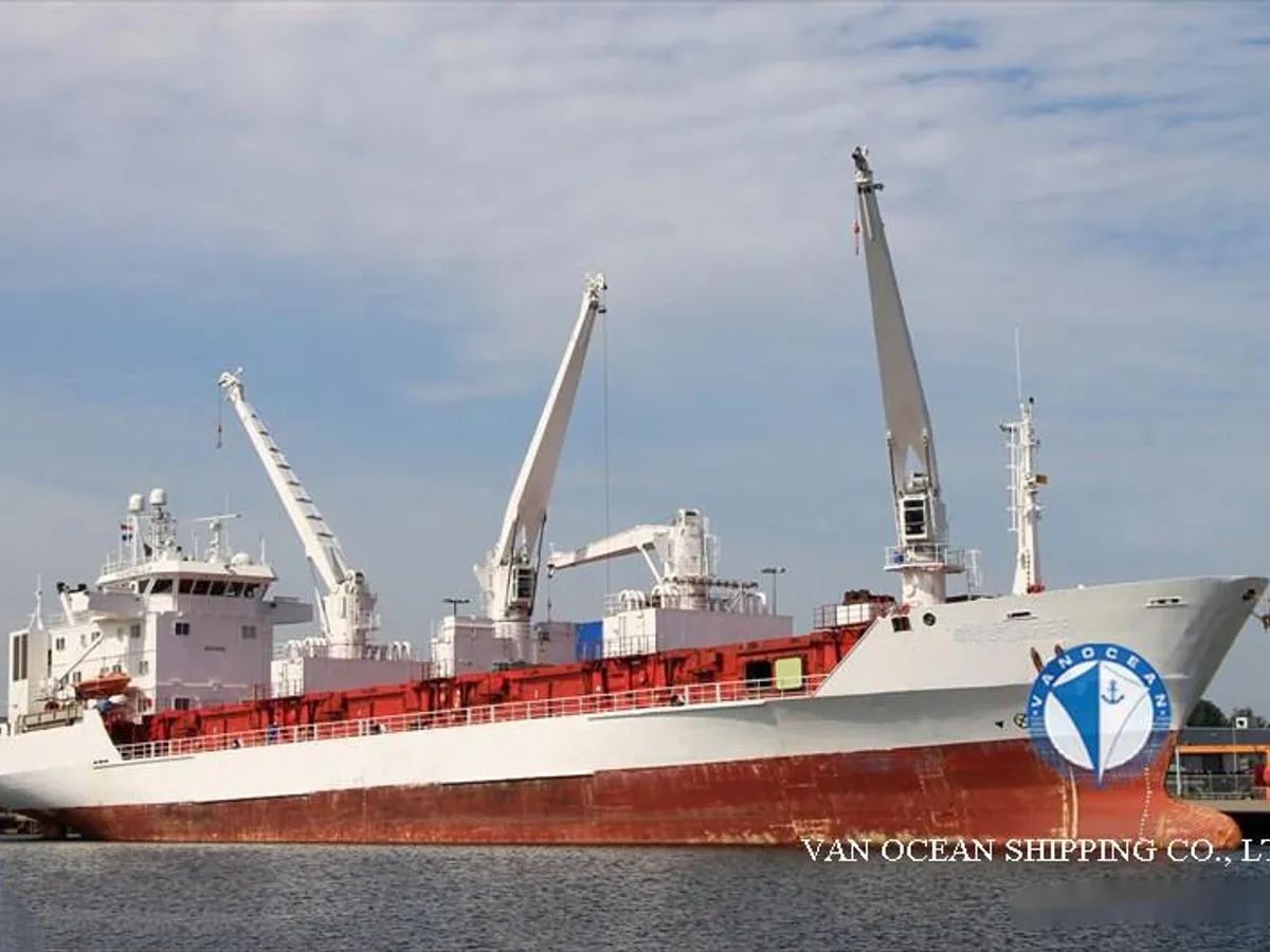 Kapal reefer kanggo didol