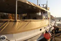 Kapal feri kanggo didol