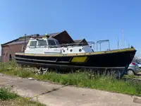 Kapal pilot kanggo didol