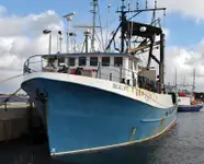Kapal purse seiner kanggo didol