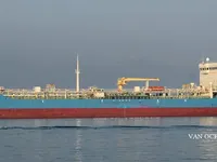 Kapal tanker minyak/bahan kimia kanggo didol