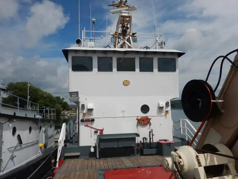Kapal dredger kanggo didol