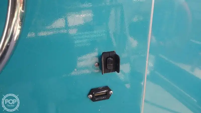 Kapal kontainer kanggo didol