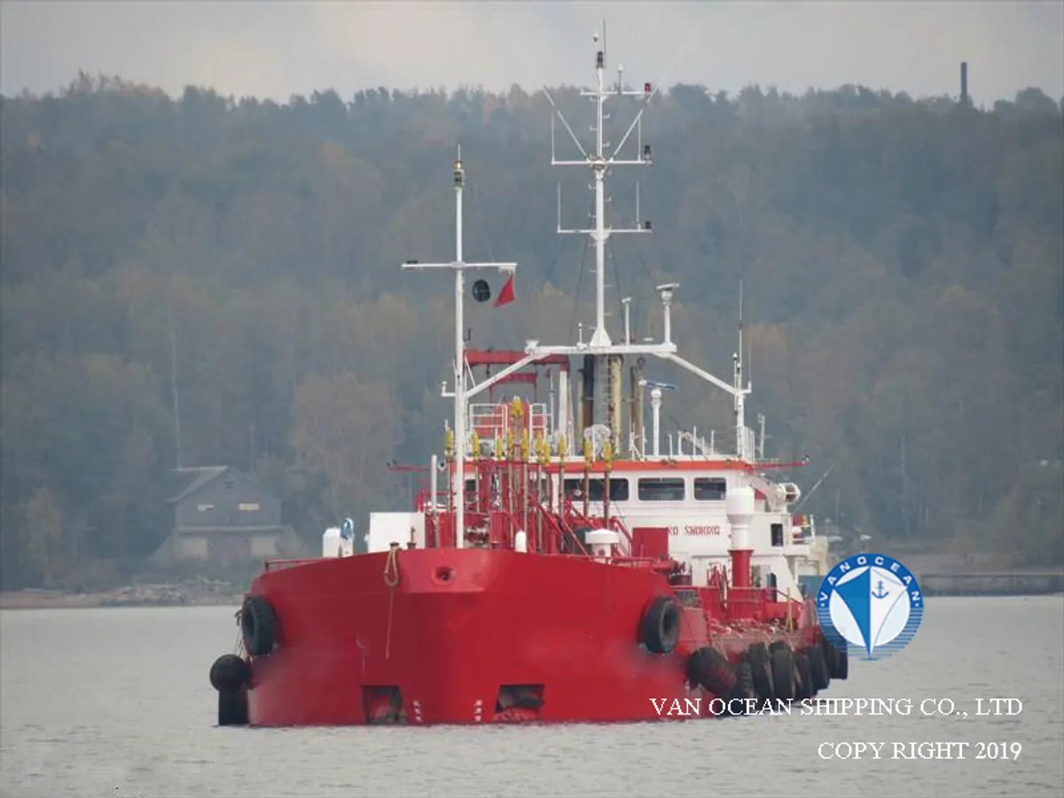 Kapal tanker minyak/bahan kimia kanggo didol