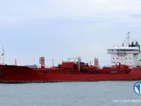Kapal tanker minyak/bahan kimia kanggo didol