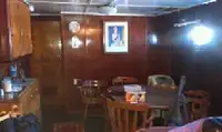 Kapal riset kanggo didol