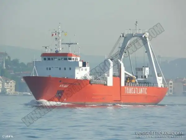 Kapal Ro-Ro kanggo didol