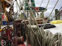 Kapal trawler kanggo didol