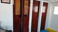 Katamaran kanggo didol