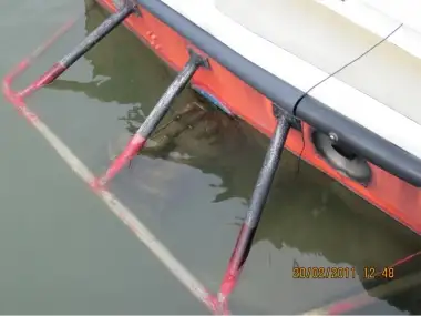 Kapal kerja kanggo didol