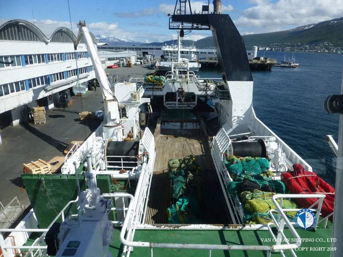 Kapal trawler kanggo didol